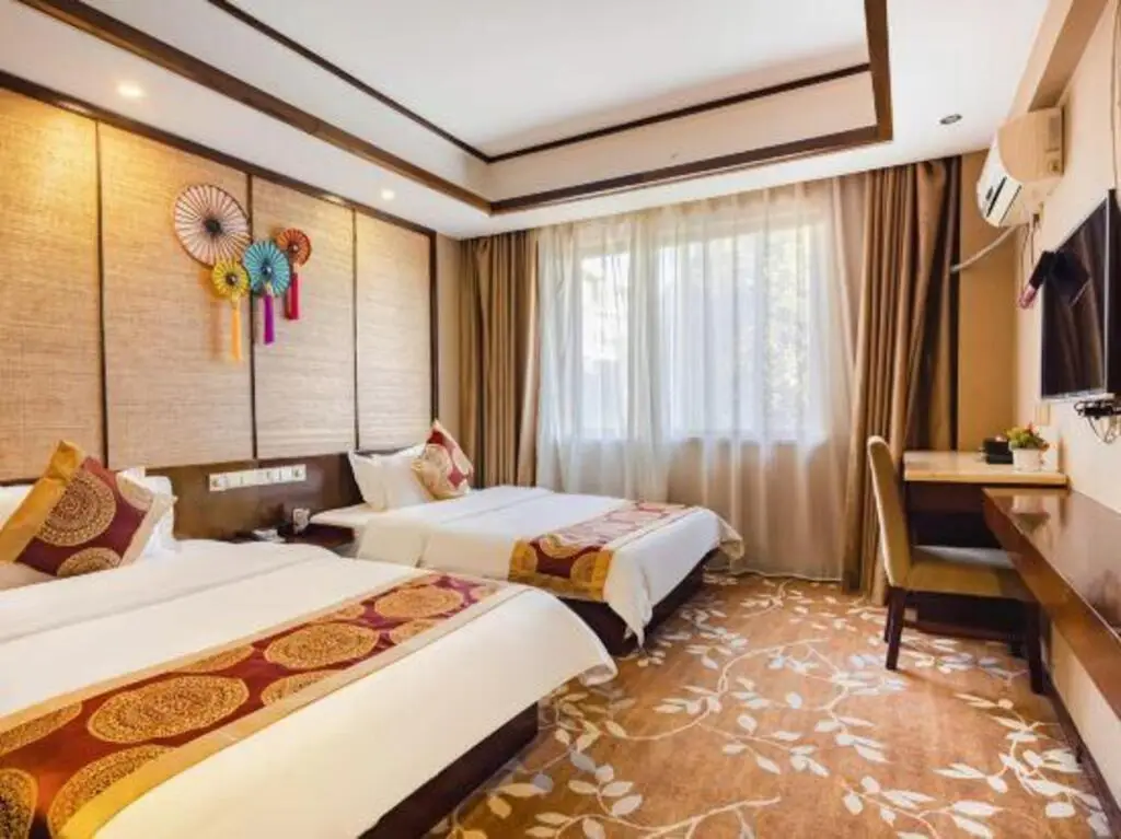 Куньмин: Home Inn Selected (Kunming Dianchi Road)