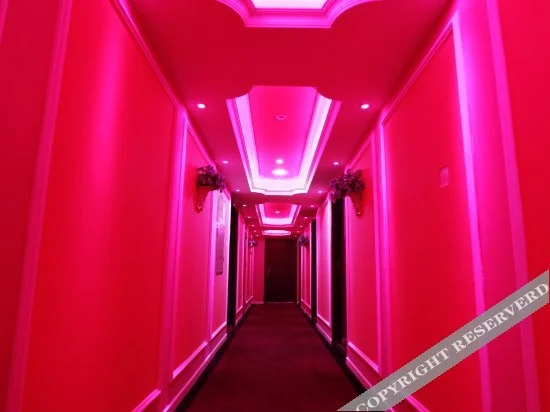 Чунцин: 1314 Couples' Holiday Hotel (Chongqing Guanyinqiao)