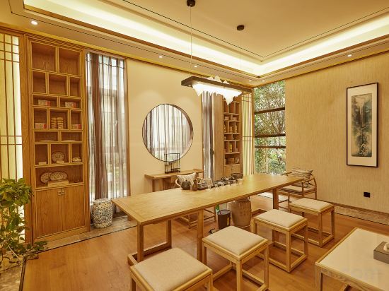 Лунчуань: Nanhua Xingyang Garden Hotel