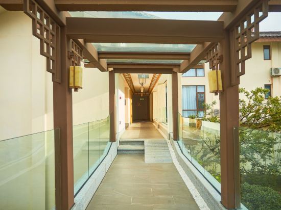 Лунчуань: Nanhua Xingyang Garden Hotel