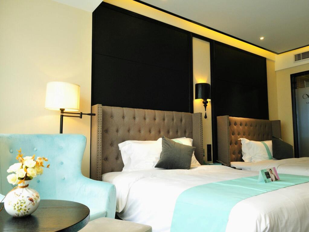 Бинжоу: Xana Hotelle· Binzhou City Huanghe Wu Road