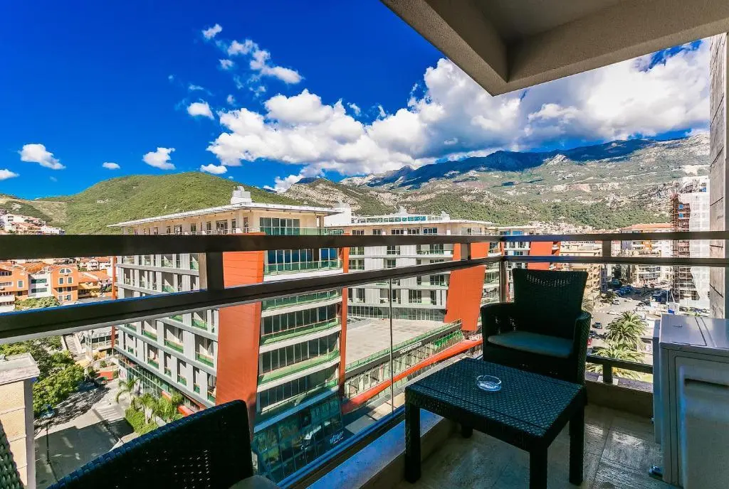 Будва: Apartments BudvaIn