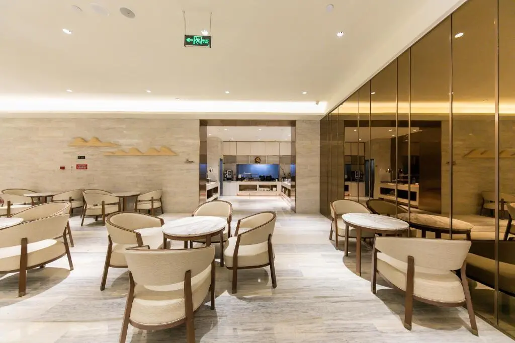 Сичан: Ji Hotel Xichang Qionghai Wetland Park