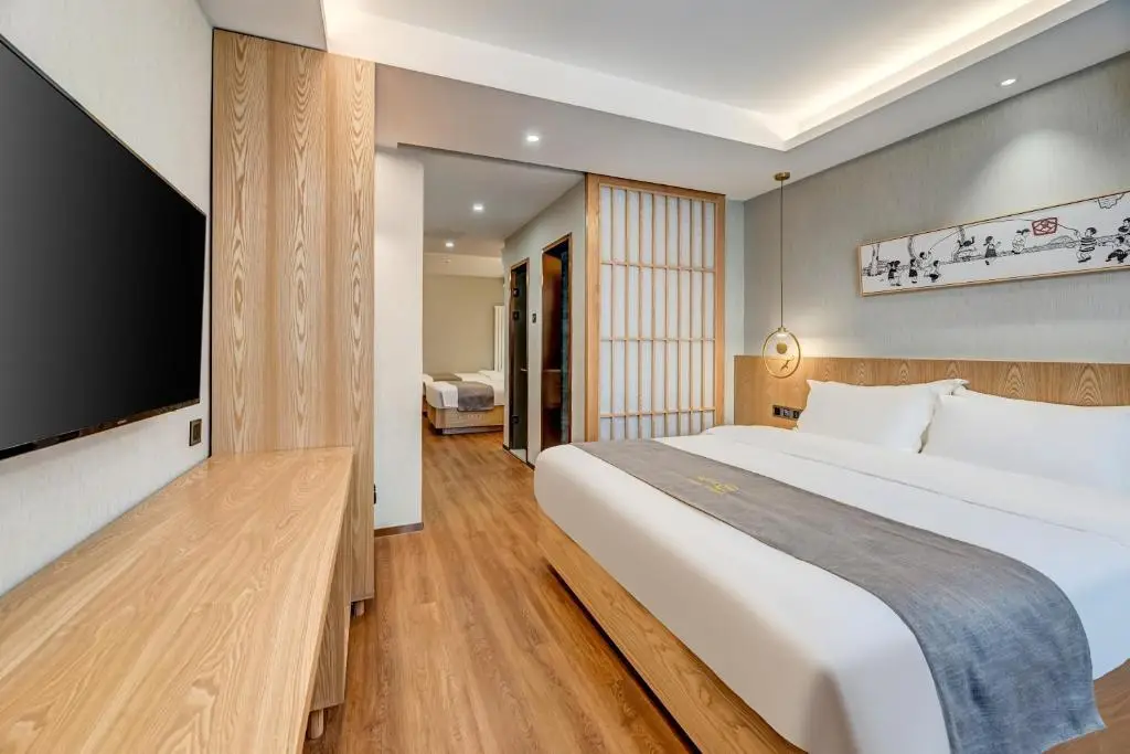 Пекин: Happy Dragon Saga Hotel Beijing TianAnMen Forbidden City