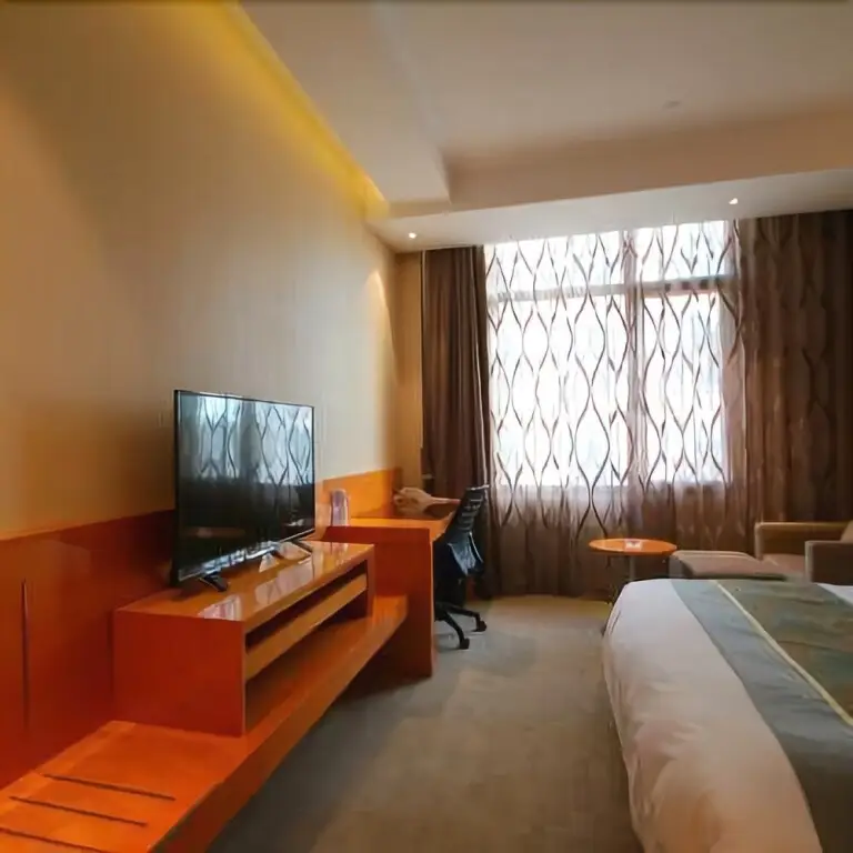 Шанхай: Huangcheng Crystal Hotel