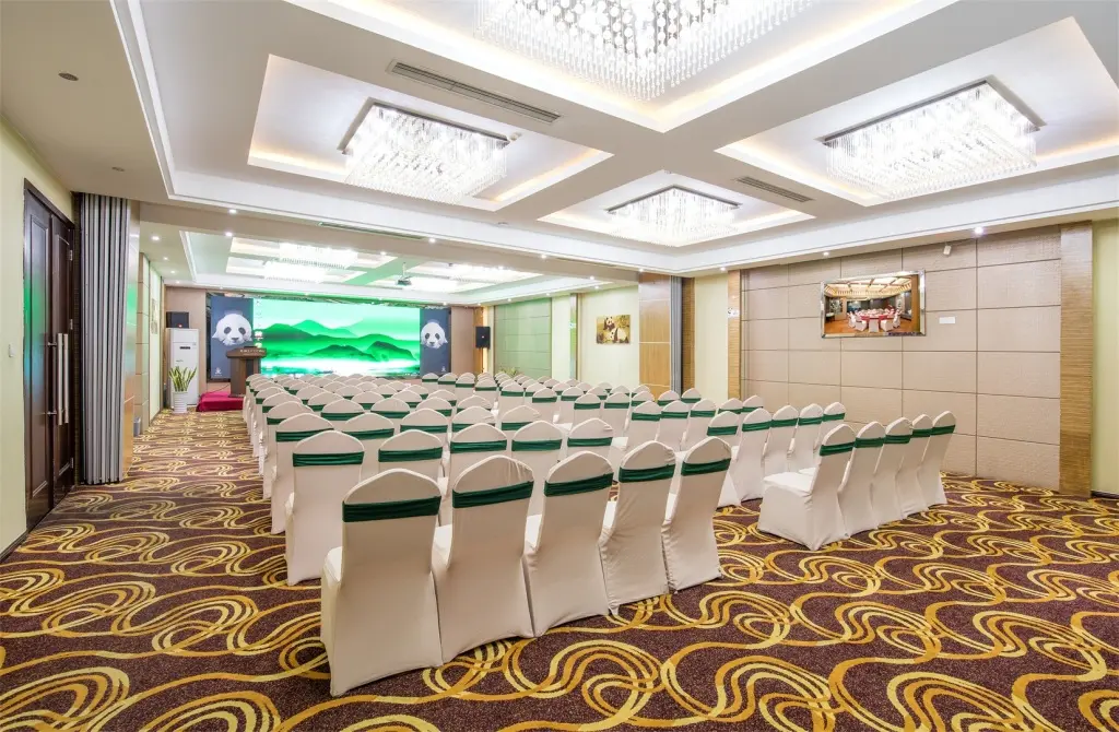 Чэнду: Panda Prince Hotel-South Chengdu Railway Station
