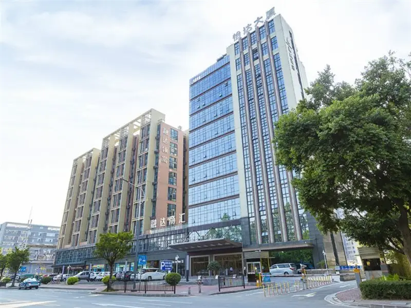 Lavande Hotel (Guangzhou Zhihuicheng) — фото 1