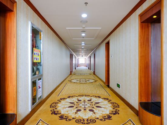 Qingyang: Qingcheng Hotel