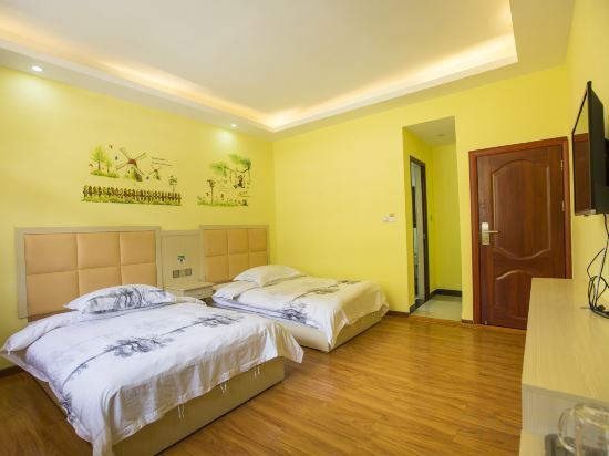 Чжанцзяцзе: Lubianbian Inn