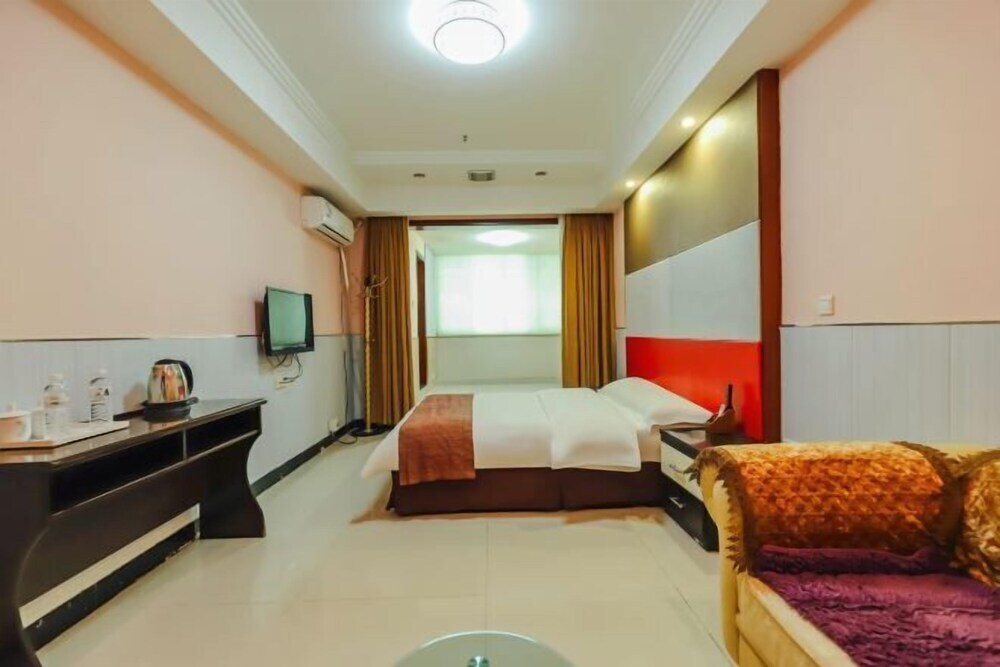Дуюн: Duyun Jinpeng Hotel (Duyun Dashiban Ancient Street Store)