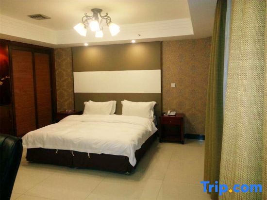 Дуюн: Duyun Jinpeng Hotel (Duyun Dashiban Ancient Street Store)