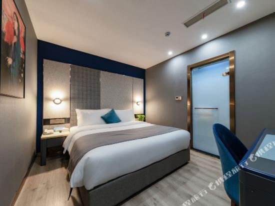 Циндао: LANO Hotel Shandong Qingdao Jimo District Baolong Square
