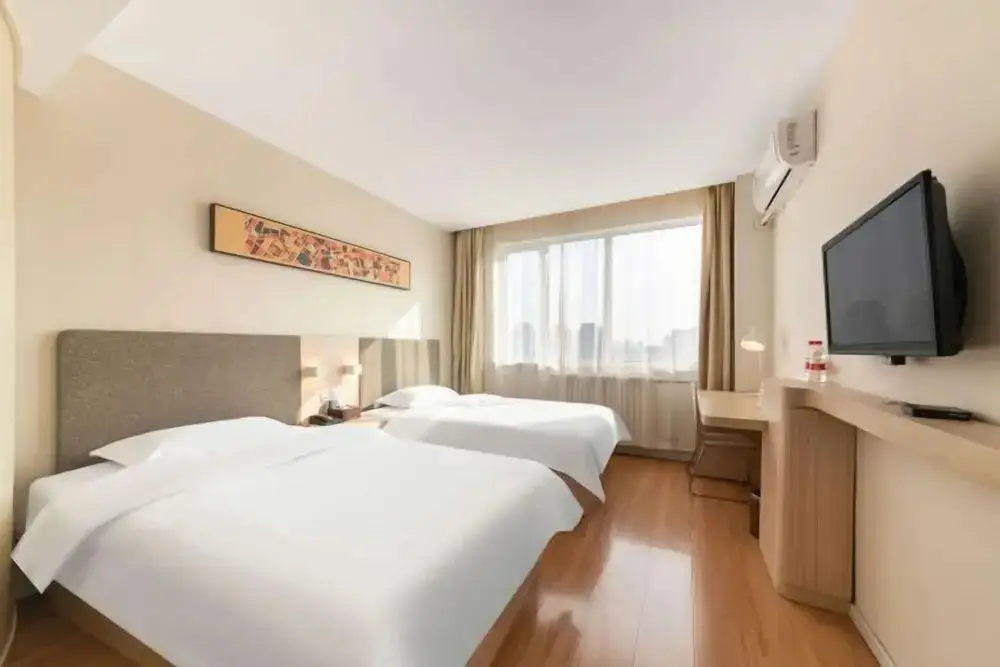 Цзинань: Lianjia Holiday Hotel (Jigang Senior High School)