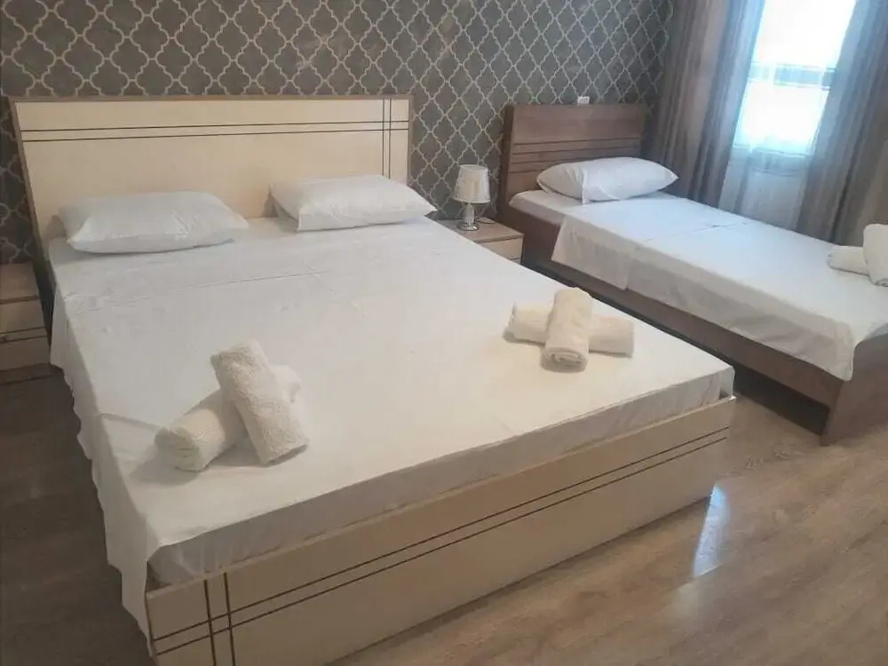Шеки: Tulpan Hotel
