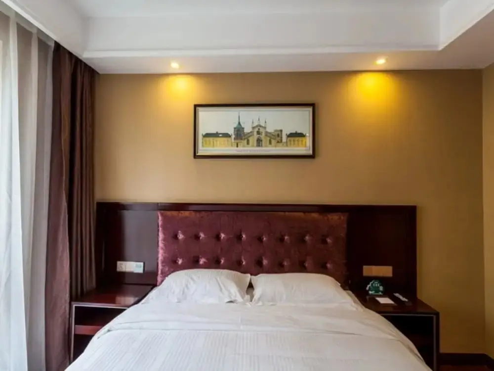 Чэнду: Greentree Inn Chengdu High-Tech Development West Zone Shidai Tian Street Express