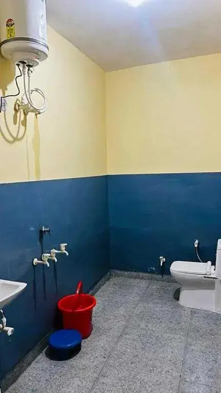Мератх: OYO 80603H Hotel Aryavart