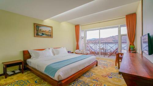 Дали: Floral Hotel Dali Erhai Luke Jinsuo Island Seaview