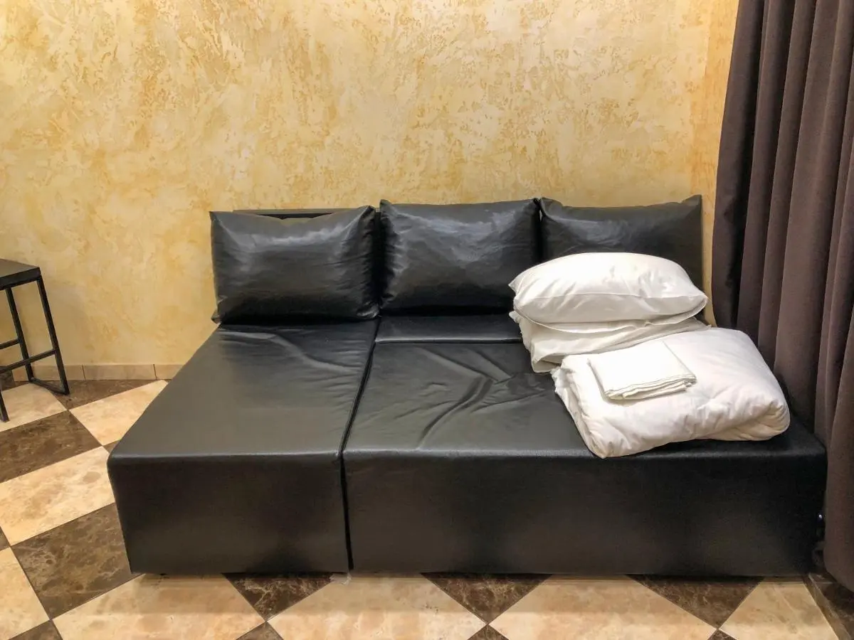 Адлер: Studio apartment in Crown