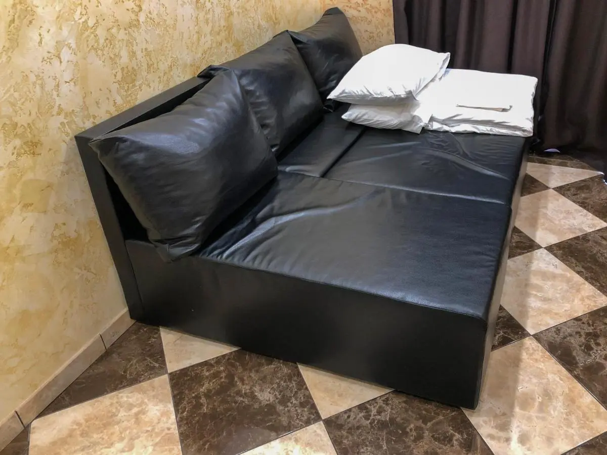Адлер: Studio apartment in Crown