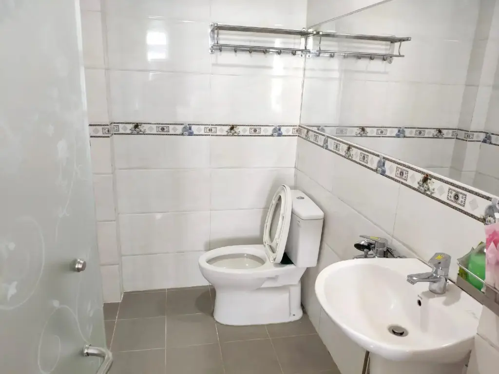 Хошимин: RedDoorz White 1 Hotel