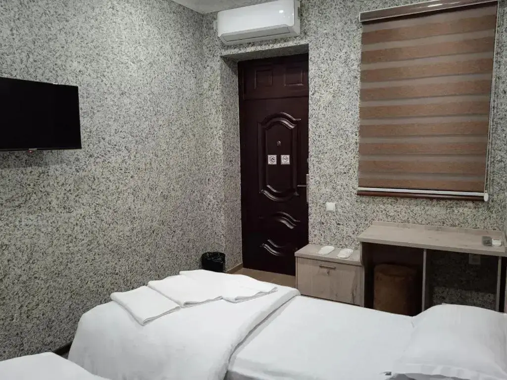 Ташкент: Taxtapul Hotel