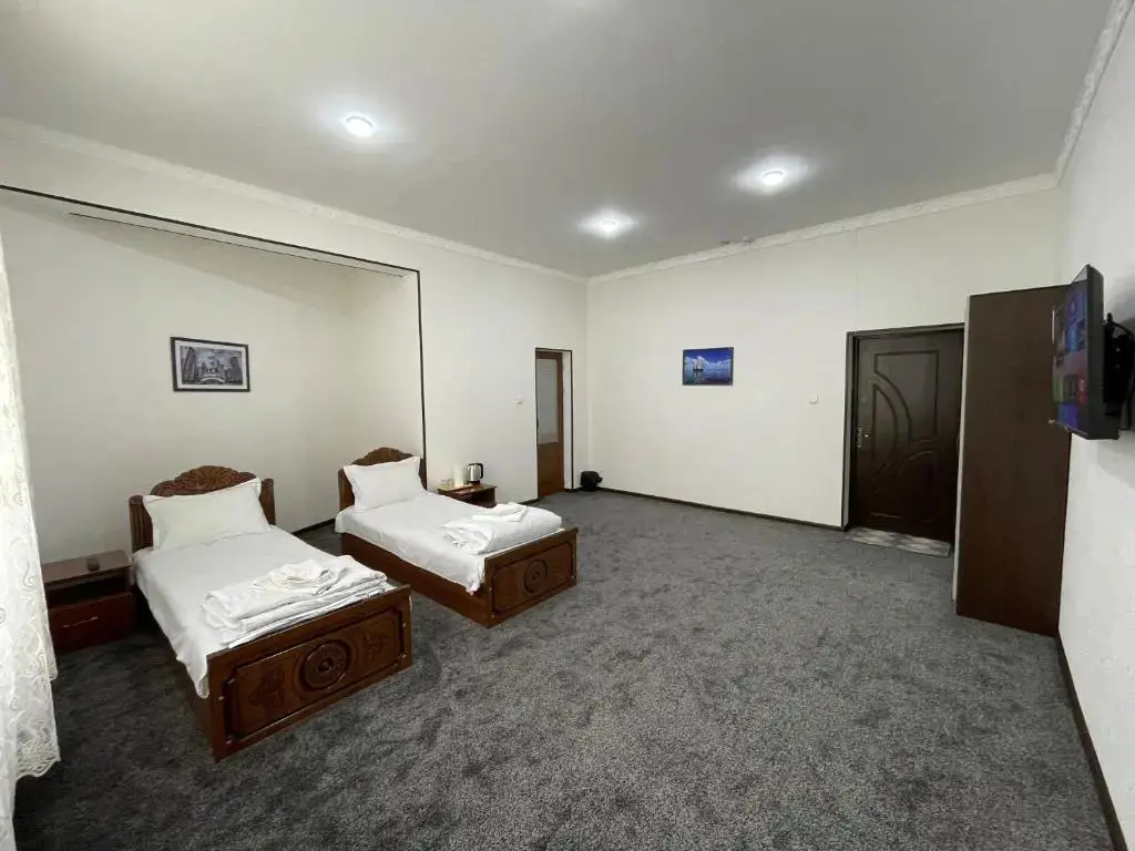 Самарканд: CHO'PON OTA Hotel