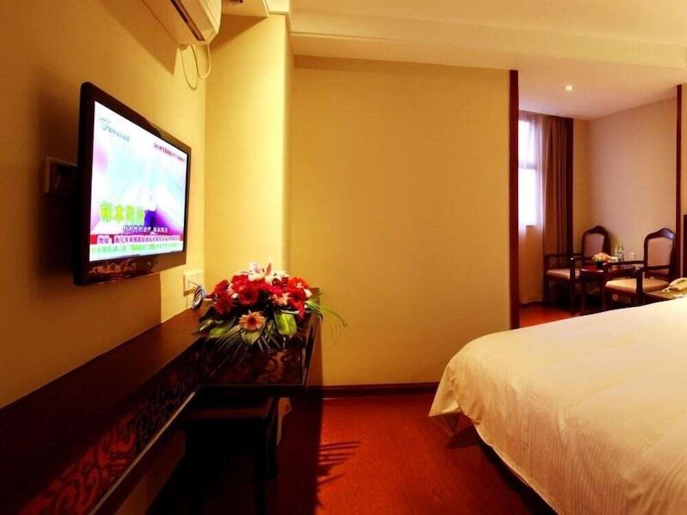 Наньнин: GreenTree Inn Nanning Jiangnan Wanda Plaza Tinghong Road Express Hotel