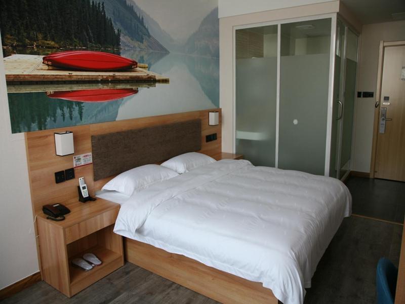 Синтай: Thank Inn Plus Hotel Xingtai Qiaodong District Xingzhou Avenue