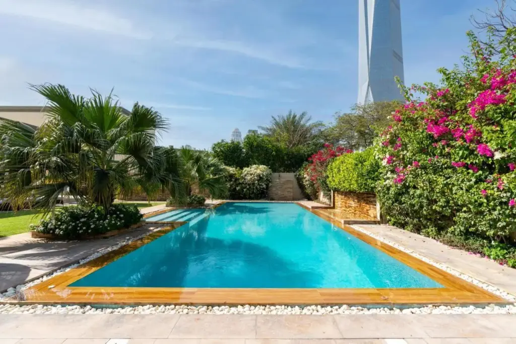 Дубай: Dubai Marina Villa up 20 guest huge Private Pool