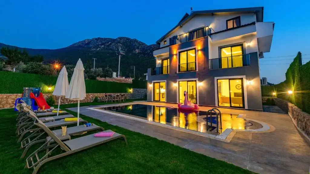 Олюдениз: Atlas - 4 Bedroom Holiday Villa in Hisaronu