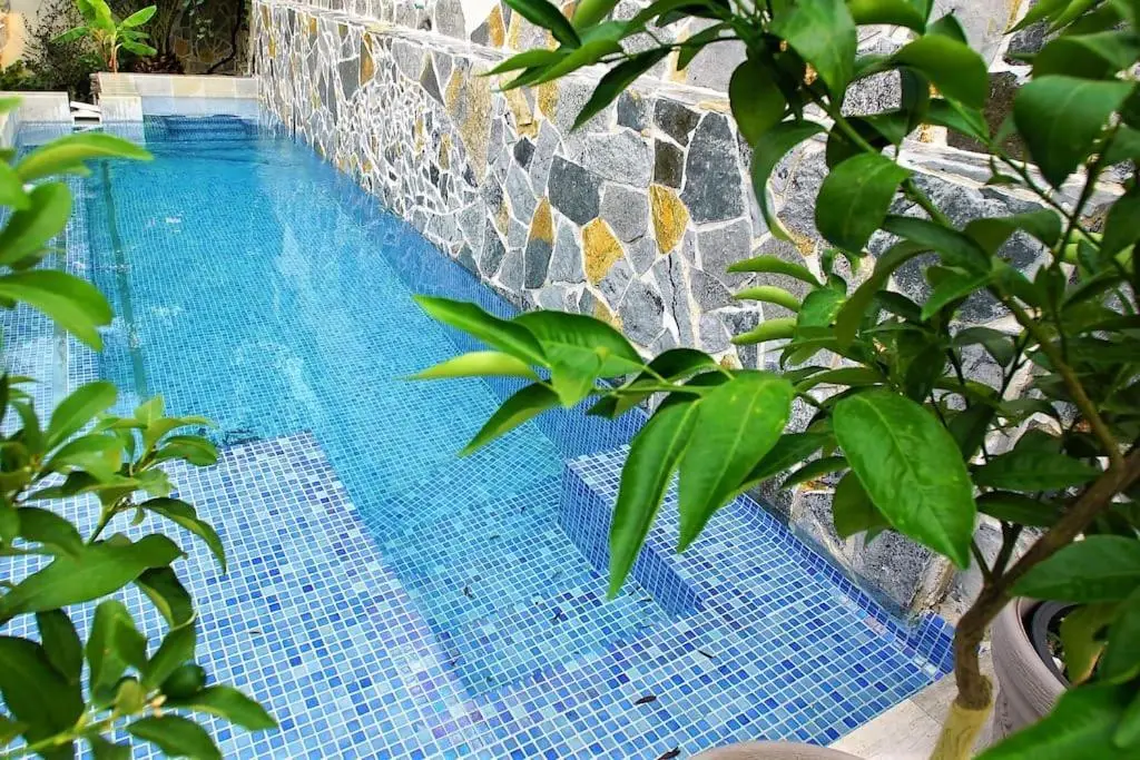 Столив: PENTHOUSE STOLIV 5m/sea Pool/Spa Area Jetty+Sunbeds Secluded location