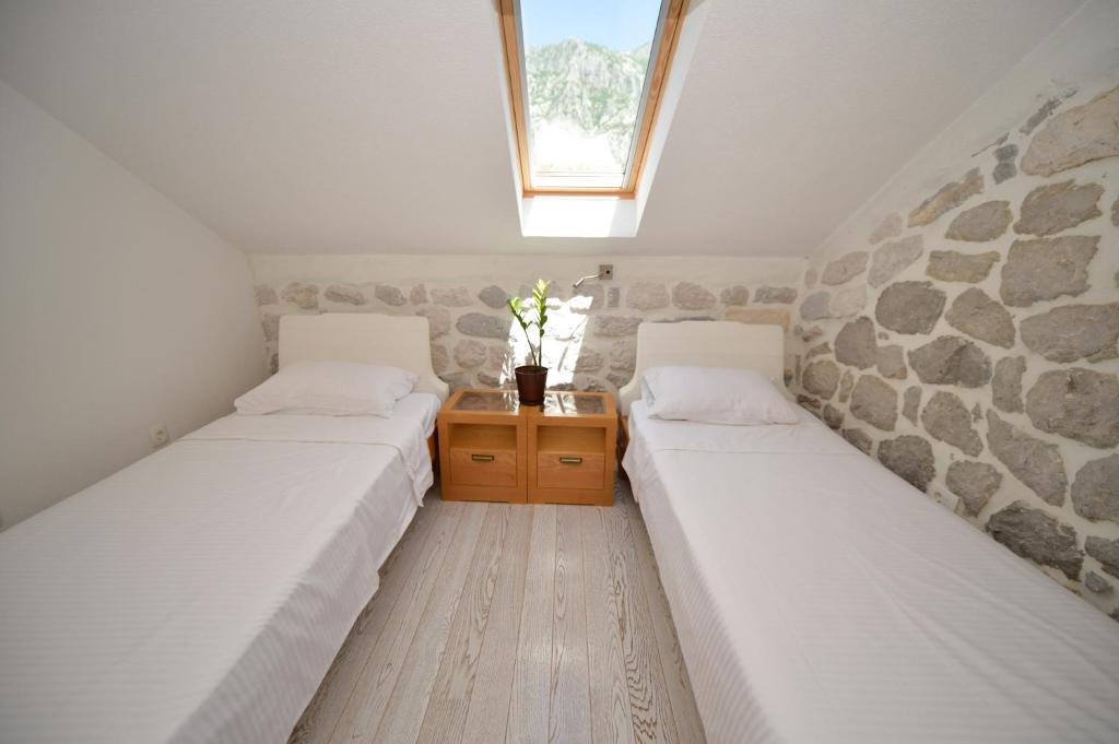 Доброта: Seaside House Kotor