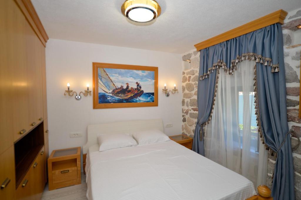Доброта: Seaside House Kotor