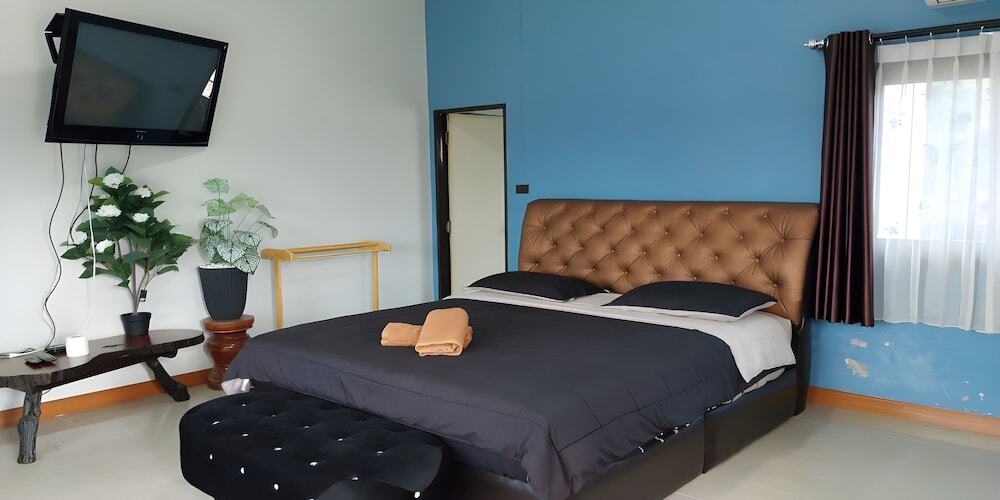 Саттахип: Siriniran Homestay