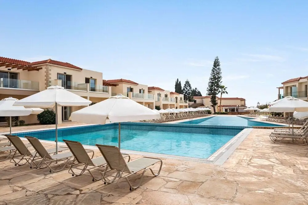 Айя-Напа: Freij Beach Hotel & Resort