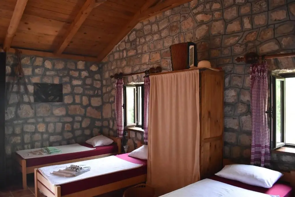 Вирпазар: Rent House Orahovo