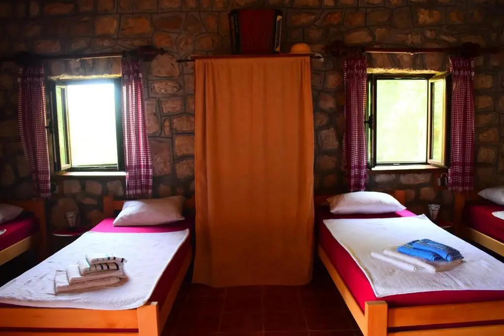 Вирпазар: Rent House Orahovo