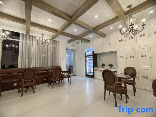 Ханчжоу: Hangzhou Lighting Lanshan Youth Hostel