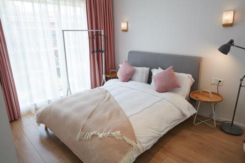 Шанхай: Ji Cha Zhi Geng Hostel