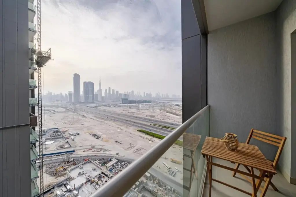 Lovely Community - Central Locale - Brand New Flat — фото 1