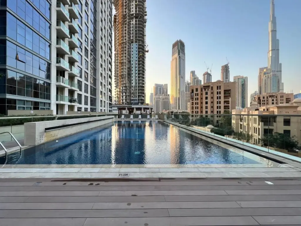 Дубай: Silkhaus Burj Khalifa View Large 2bdr in New Tower (Adults Only)