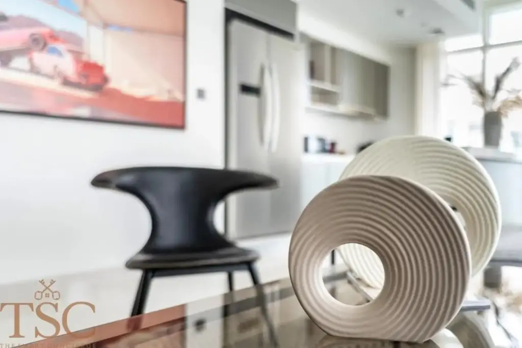 Дубай: The Smart Concierge - Sunrise Bay Tower 1