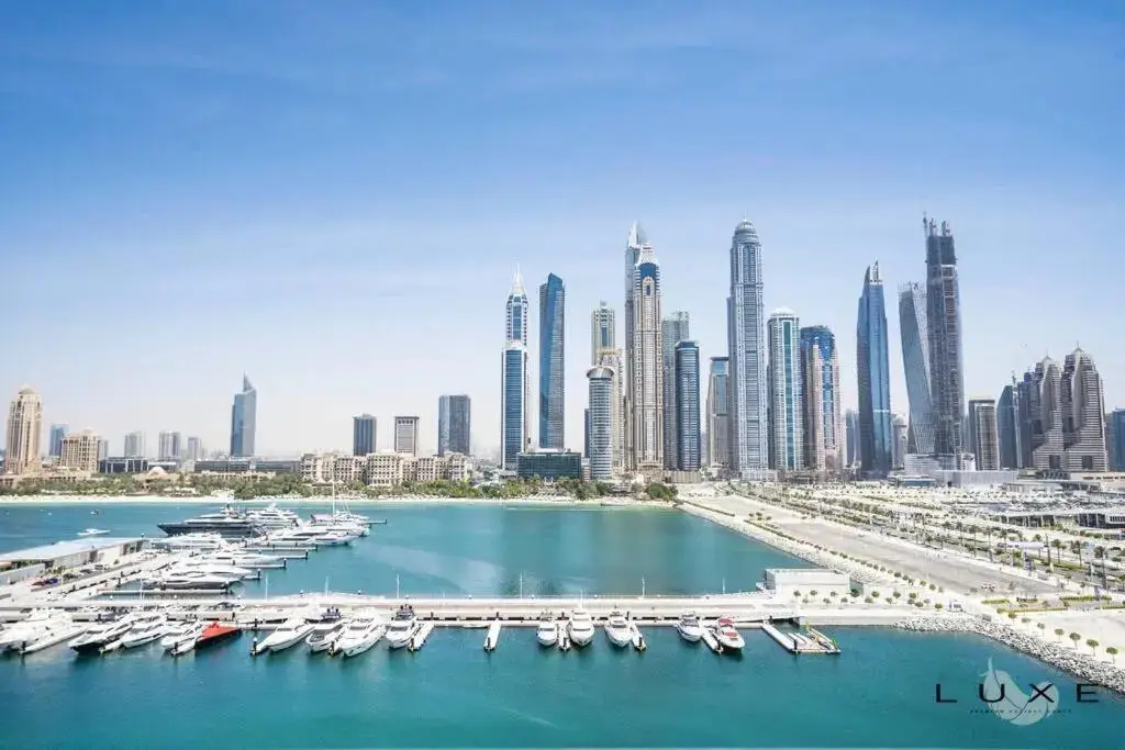 Дубай: Sunrise Bay - Ultra Luxury Emaar Beachfront - Private Beach And Pool