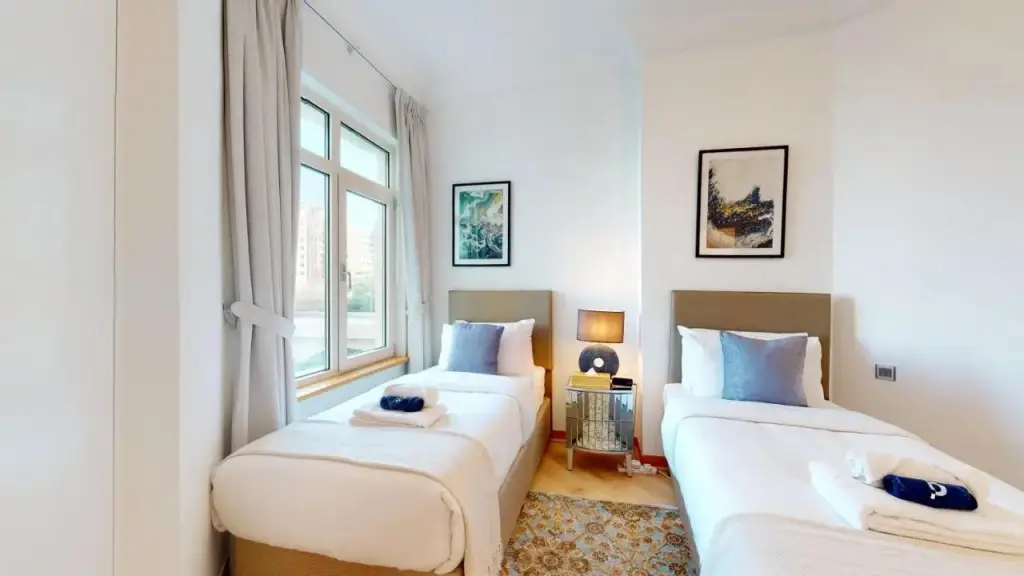 Elegant 2 Br Apartment with Beach Access — фото 1