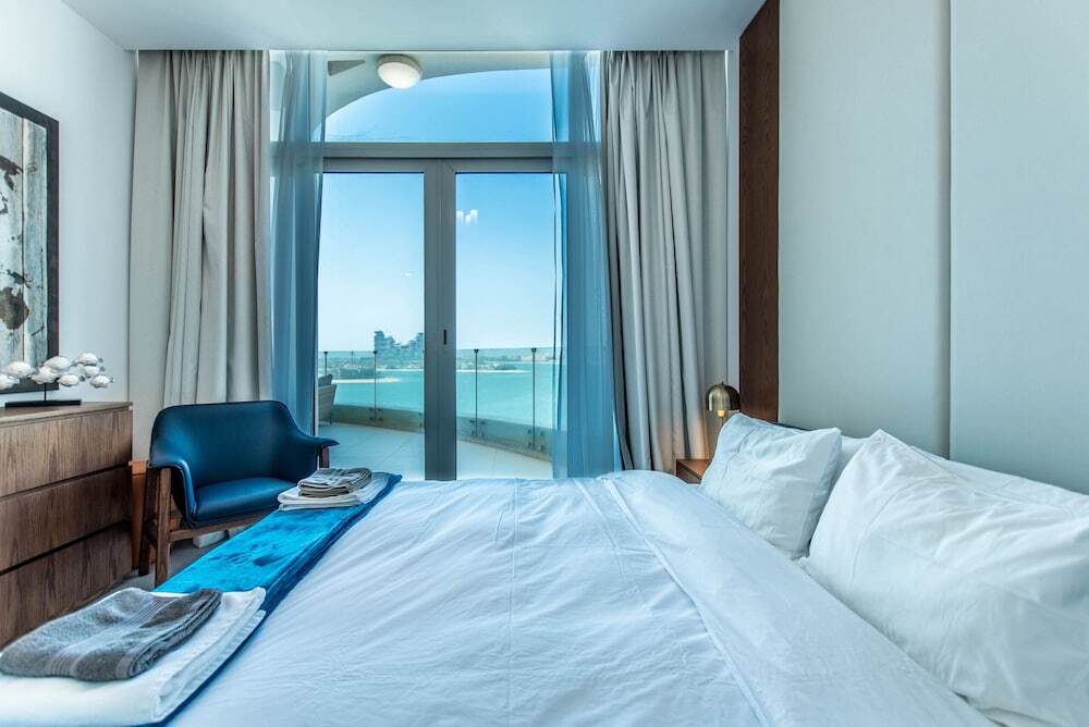 Дубай: KeyHost - Chic 1BR - Full Sea view - Palm Jumeirah - K760