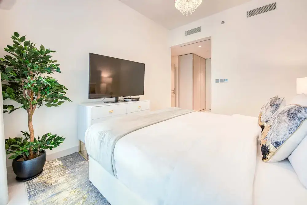 Дубай: Lux BnB 1BD I SunRise Bay I Palm & Sea View