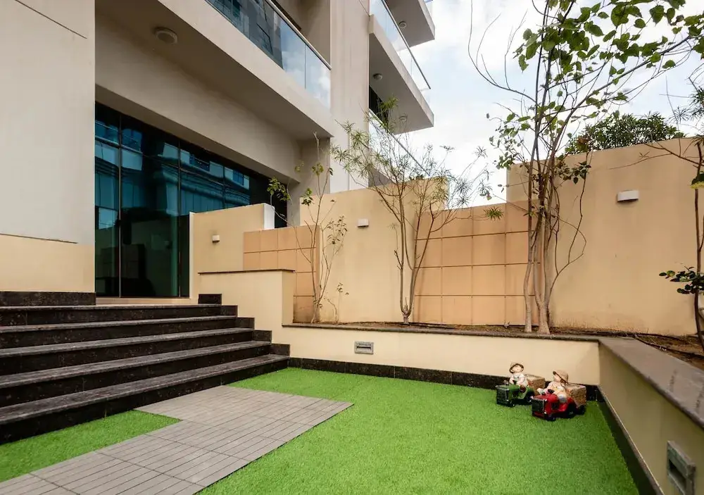Дубай: Dubai Marina - Jumeirah Living Marina Gate 3 3804
