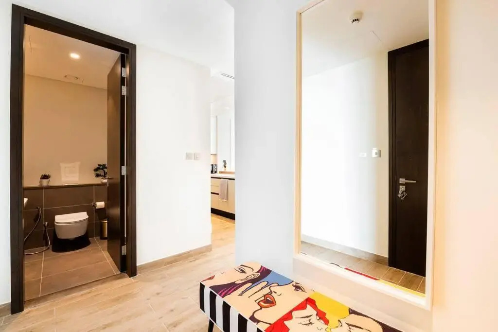 Дубай: Mesmerizing 1BR w/ Full Marina View at Marina Gate