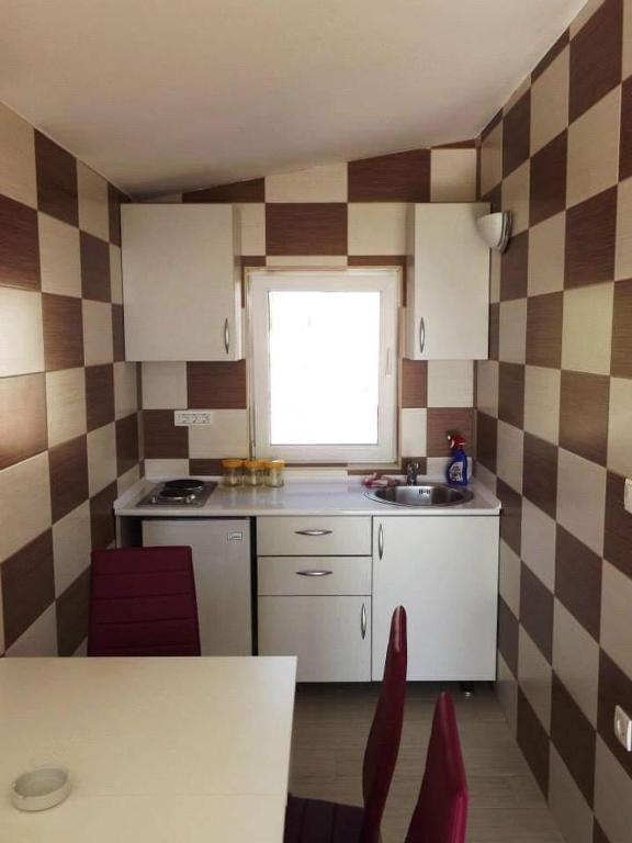 Бар: Apartmani La Vi