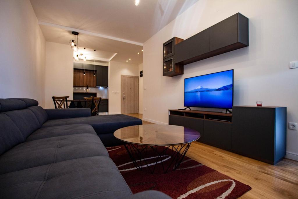 Бар: Lovely 4 person apartment with beautiful sea view